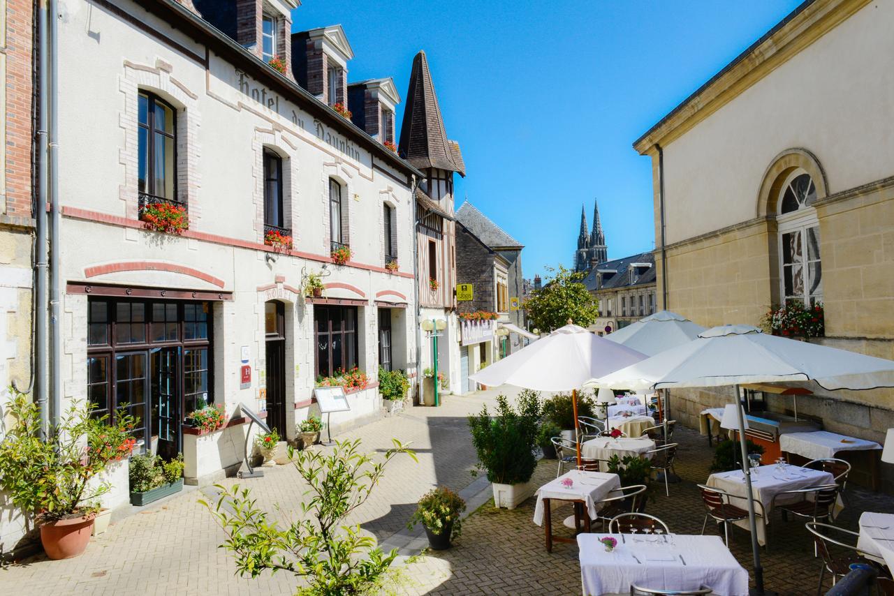 Logis Hotel Et Restaurant Du Dauphin Sées المظهر الخارجي الصورة